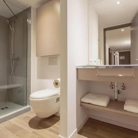 Apartment 360 Service Apartment In Frankfurt Am Main *